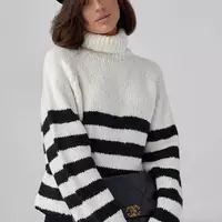 Вязаный женский свитер в полоску - молочный цвет, L (есть размеры)