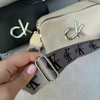 Женская маленькая сумочка Calvin Klein