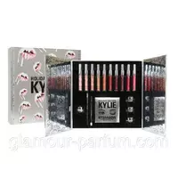 Косметичний набір Kylie Holiday Edition Box (Кайлі Холідей Эдишен Бокс)